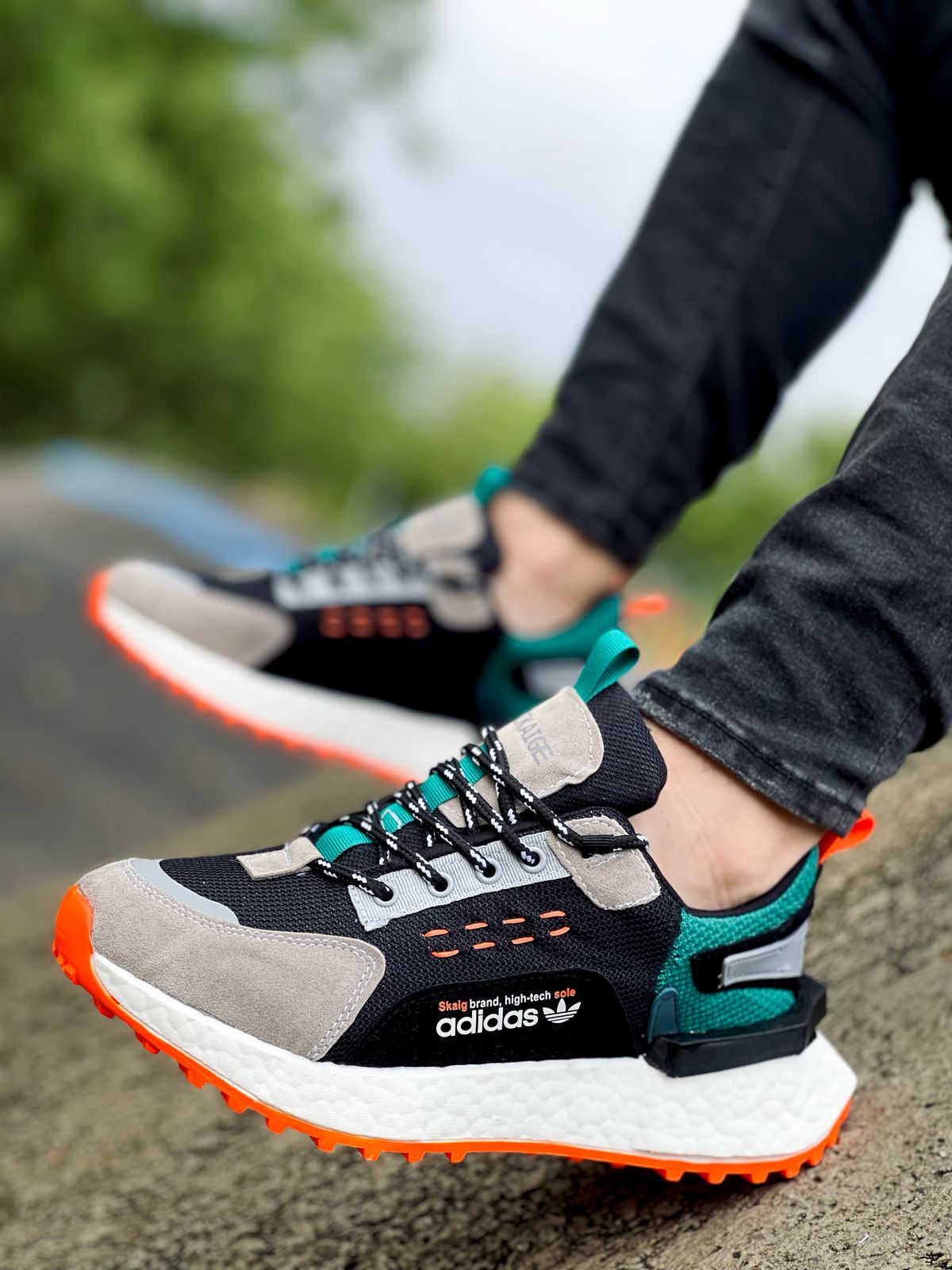 Gray helmet for bikers